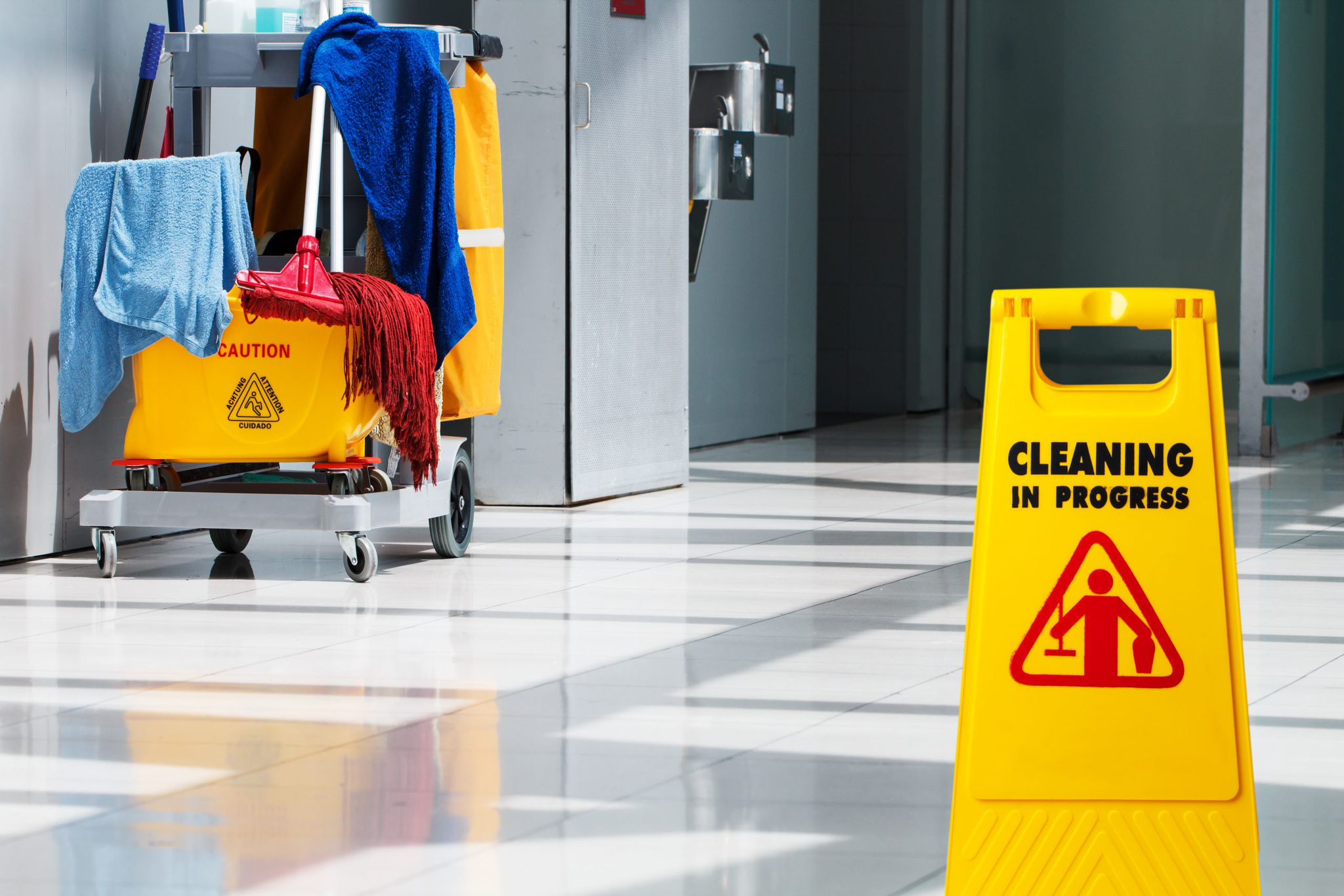 Commercial office cleaning services